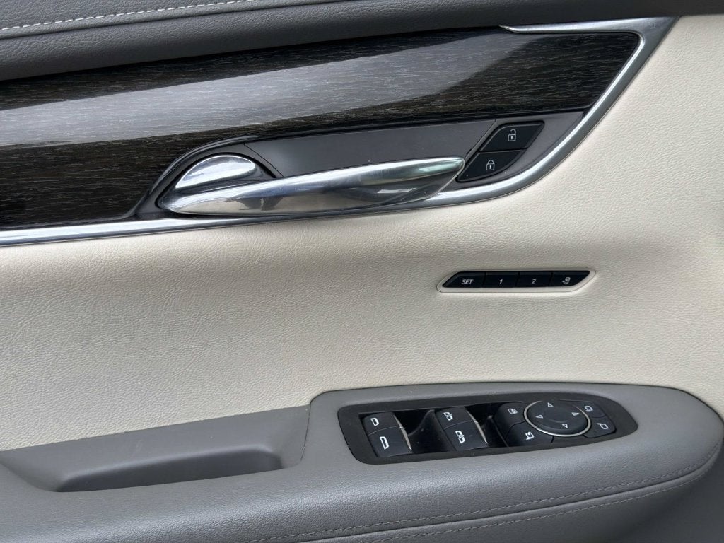 2020 Cadillac XT6 Premium Luxury