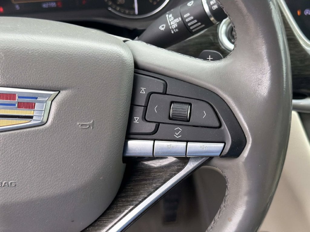 2020 Cadillac XT6 Premium Luxury