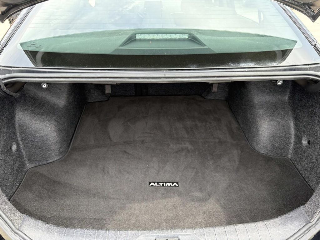 2025 Nissan Altima SV FWD