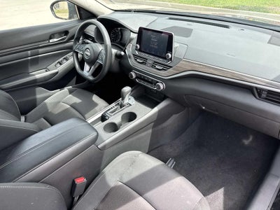 2025 Nissan Altima SV FWD