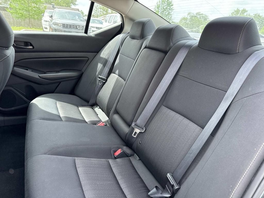 2025 Nissan Altima SV FWD