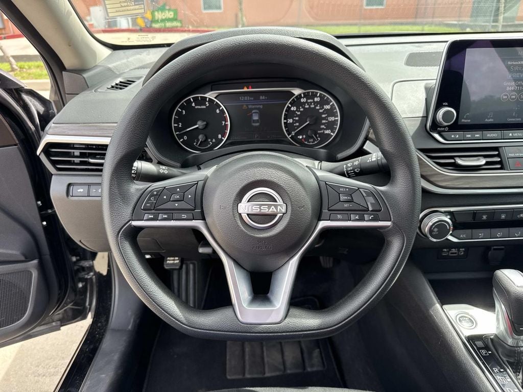 2025 Nissan Altima SV FWD