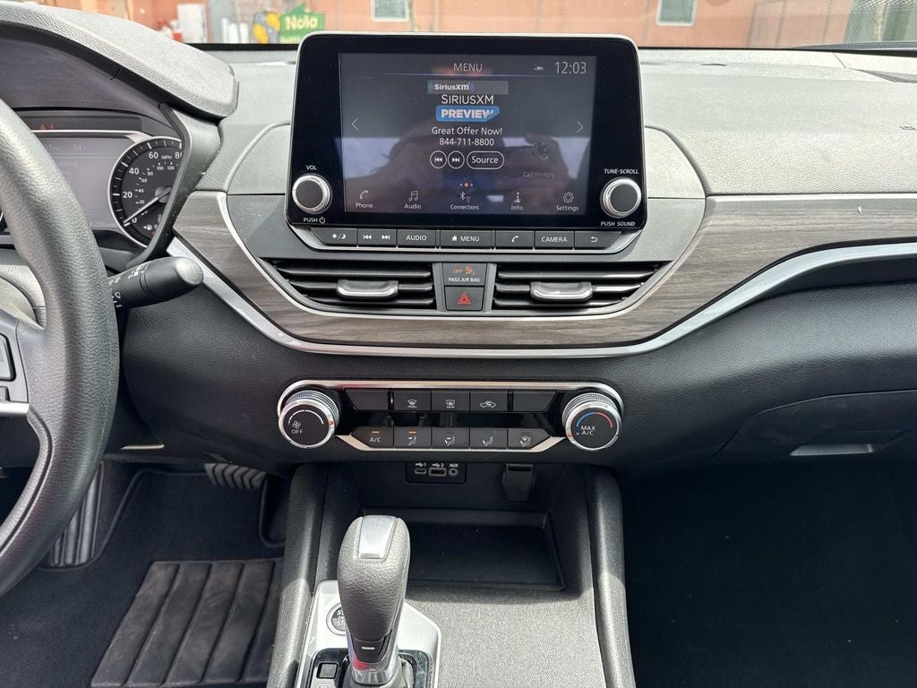 2025 Nissan Altima SV FWD