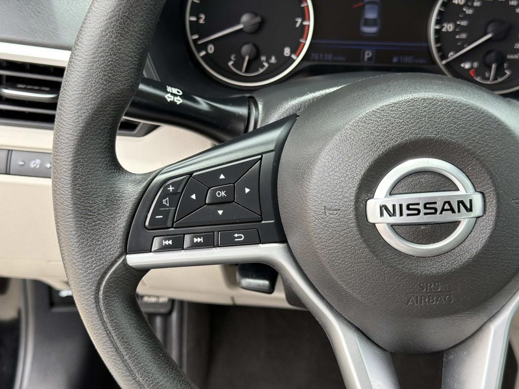 2022 Nissan Altima SV FWD