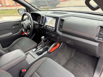 2022 Nissan Frontier Crew Cab PRO-X 4x2