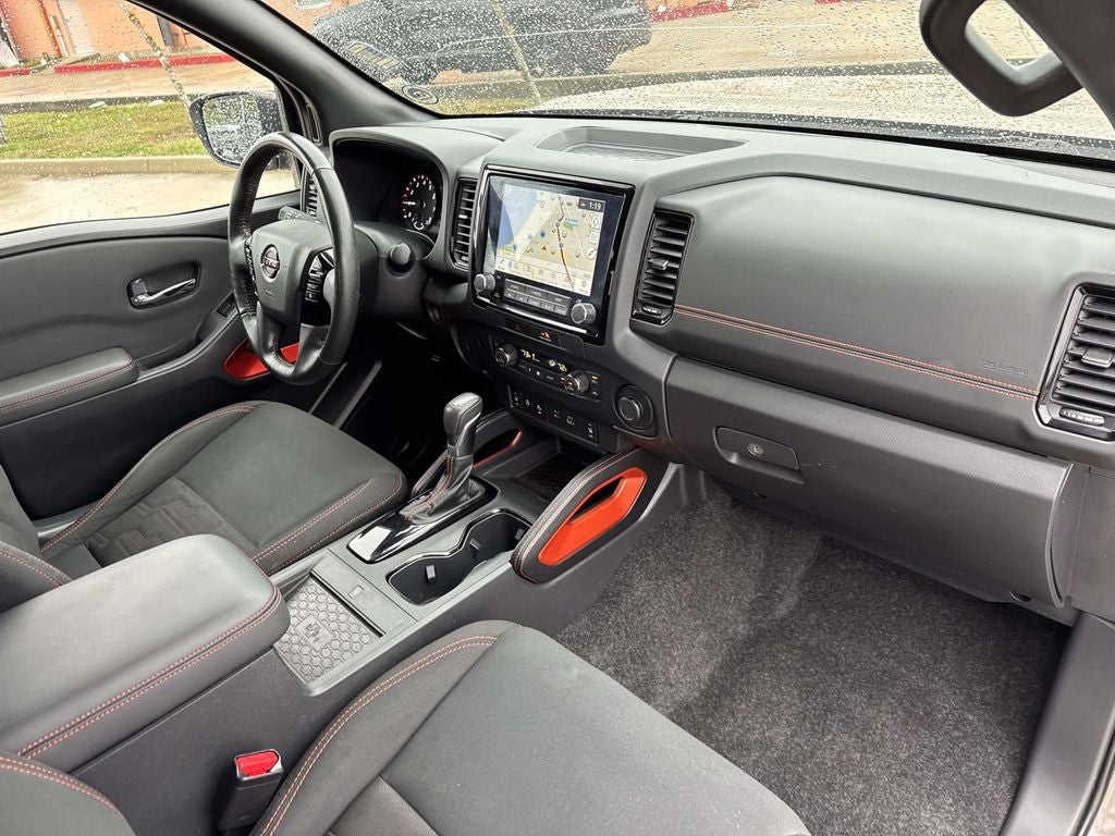 2022 Nissan Frontier Crew Cab PRO-X 4x2