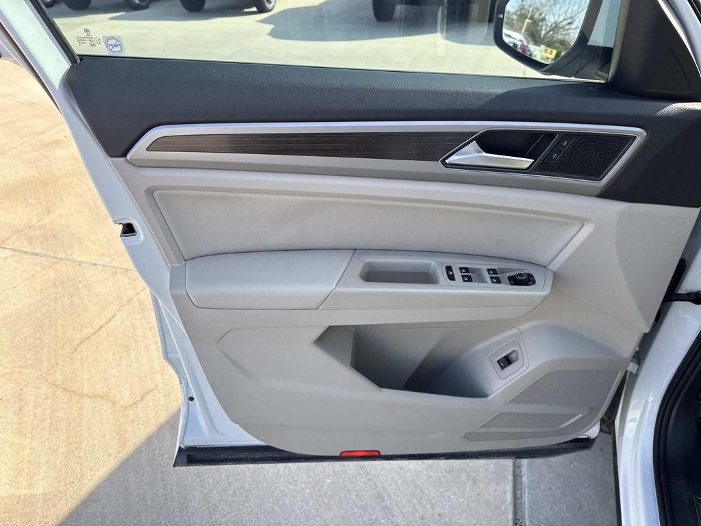 2019 Volkswagen Atlas 3.6L V6 SEL R-Line