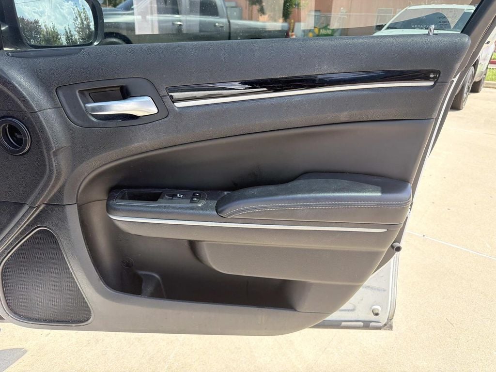 2022 Chrysler 300 S
