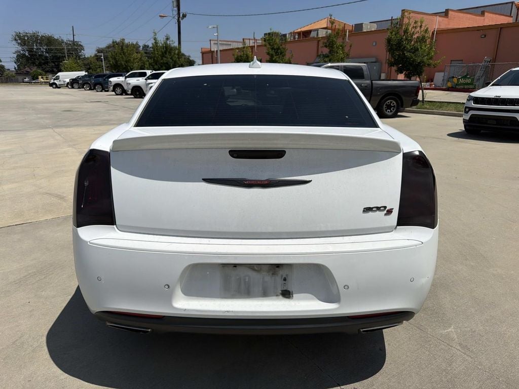 2022 Chrysler 300 S