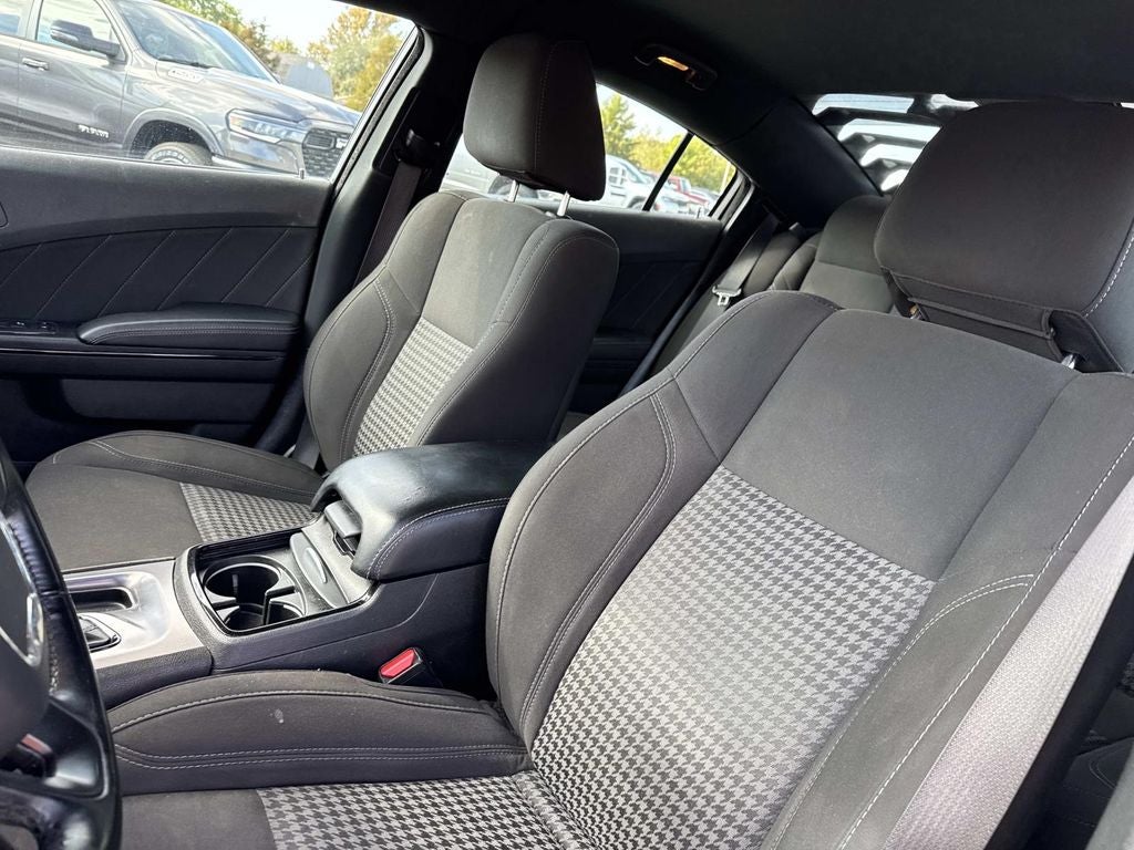 2021 Dodge Charger SXT RWD