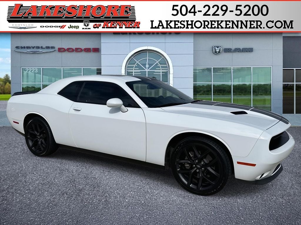 2022 Dodge Challenger SXT