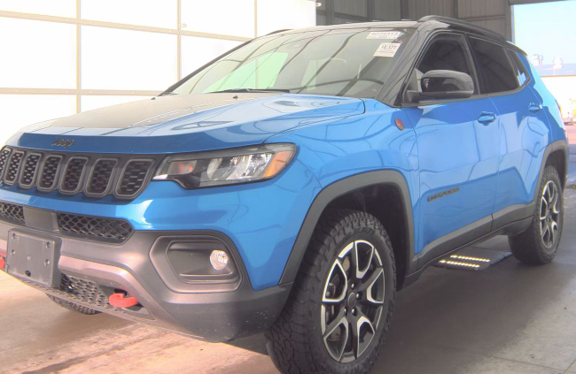 2025 Jeep Compass Trailhawk
