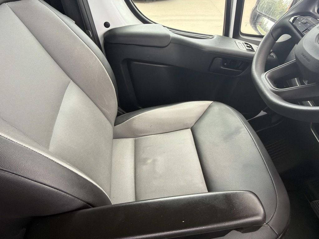 2025 RAM ProMaster 2500 Base