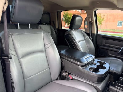 2019 RAM Ram 2500 Tradesman Crew Cab 4x4 6'4' Box