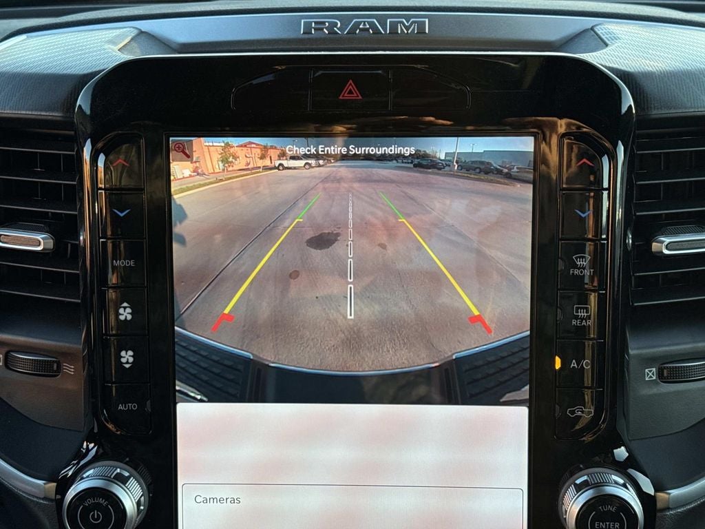 2025 RAM Ram 2500 Big Horn Crew Cab 4x4 6'4' Box