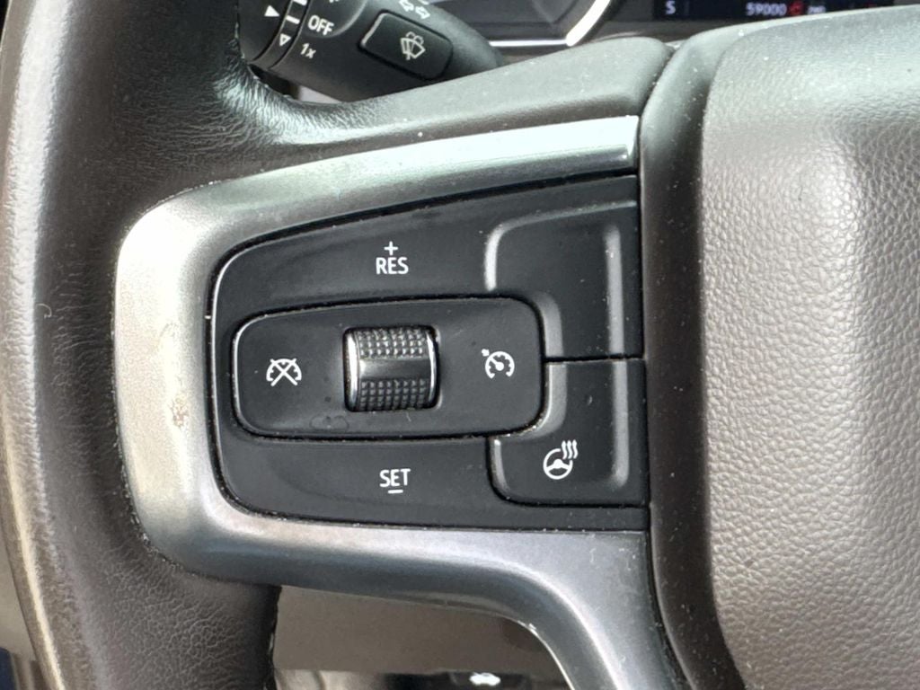 2021 Chevrolet Silverado 1500 4WD Crew Cab Short Bed LT