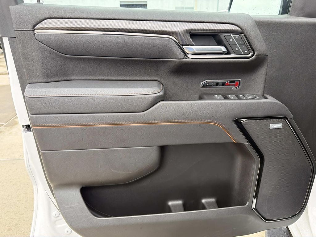 2025 GMC Sierra 1500 AT4