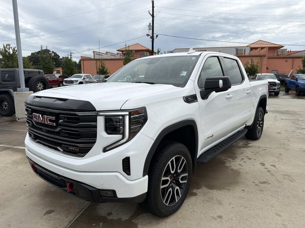 2025 GMC Sierra 1500 AT4