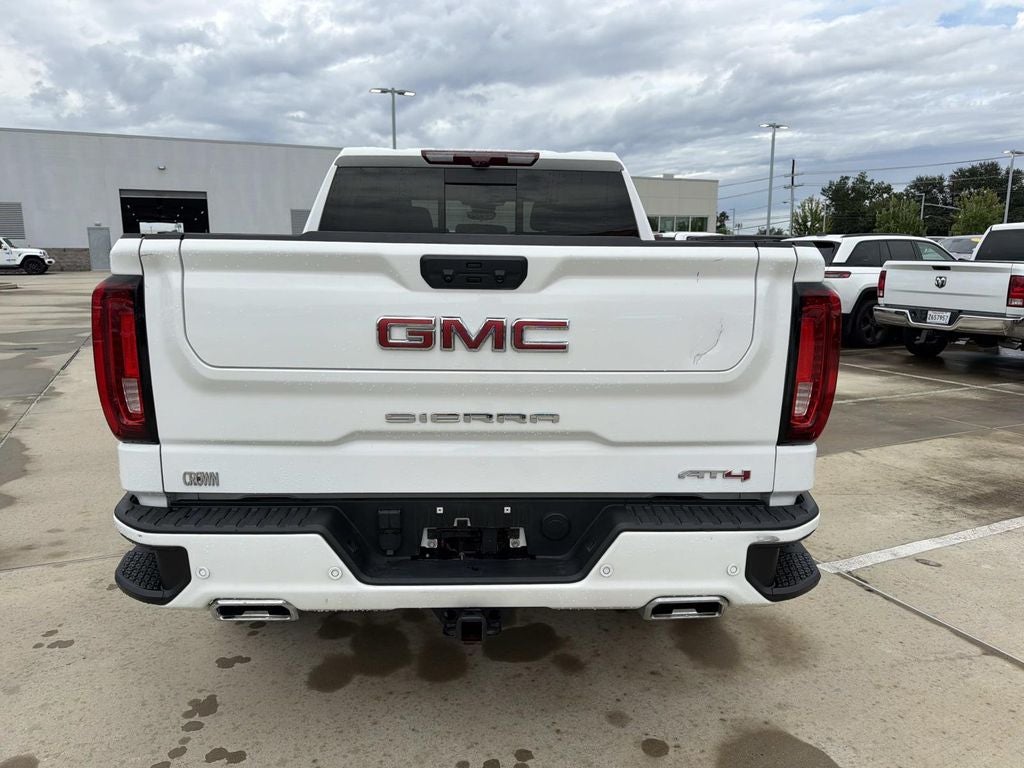 2025 GMC Sierra 1500 AT4