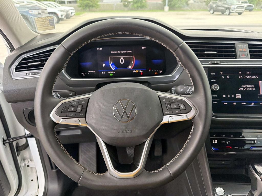 2023 Volkswagen Tiguan 2.0T SE