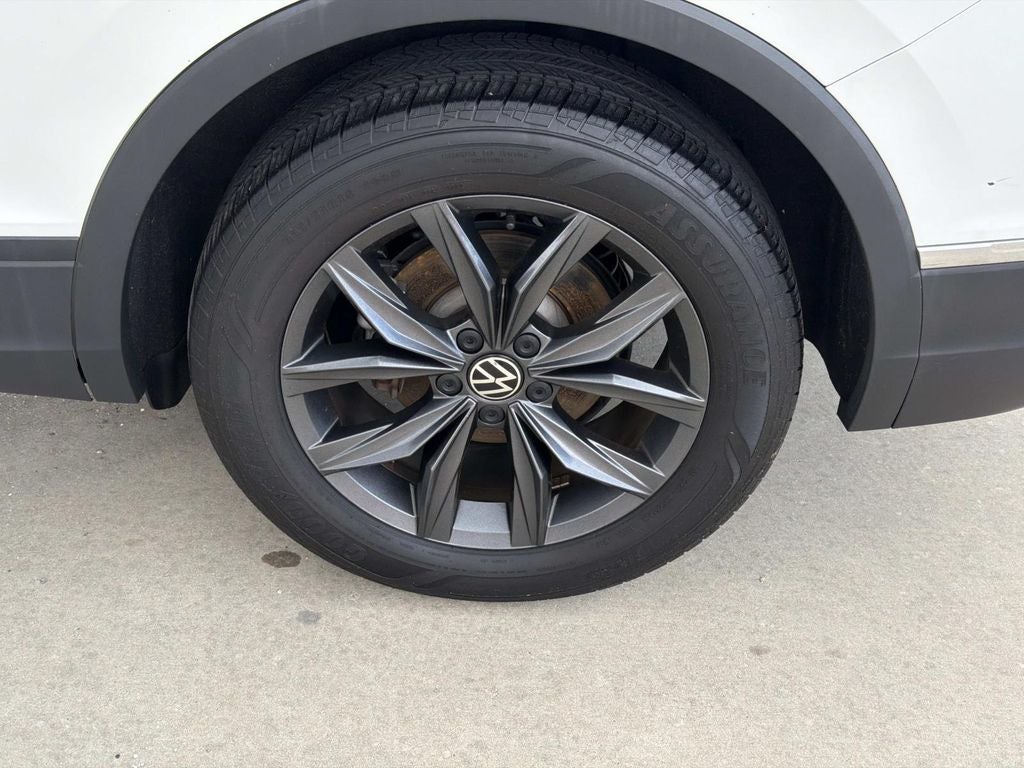 2023 Volkswagen Tiguan 2.0T SE