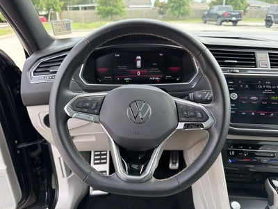 2023 Volkswagen Tiguan 2.0T SE R-Line Black