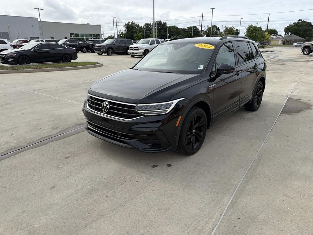 2023 Volkswagen Tiguan 2.0T SE R-Line Black