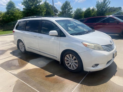 2013 Toyota Sienna Limited V6 7 Passenger