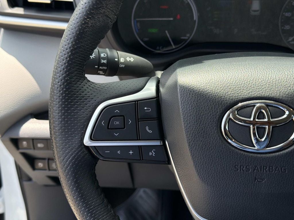 2023 Toyota Sienna Limited 7 Passenger