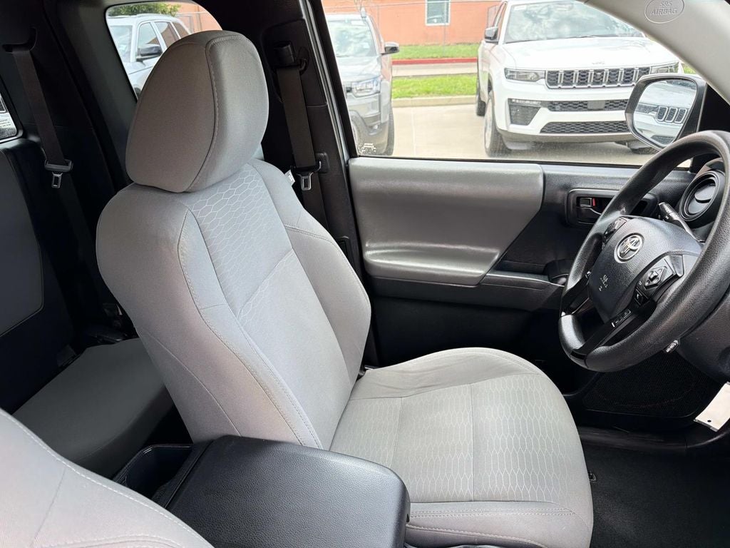 2018 Toyota Tacoma SR