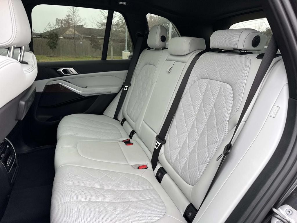 2023 BMW X5 sDrive40i