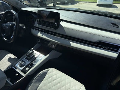 2024 Mitsubishi Outlander PHEV SEL