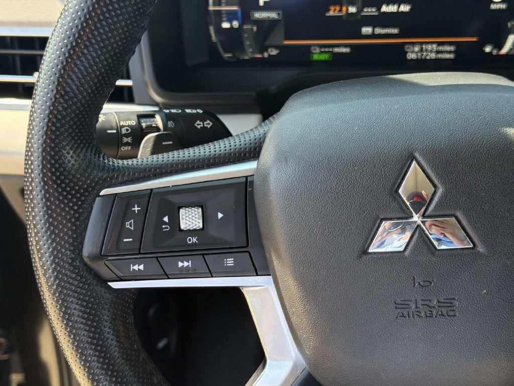 2024 Mitsubishi Outlander PHEV SEL