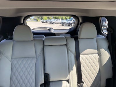 2024 Mitsubishi Outlander PHEV SEL