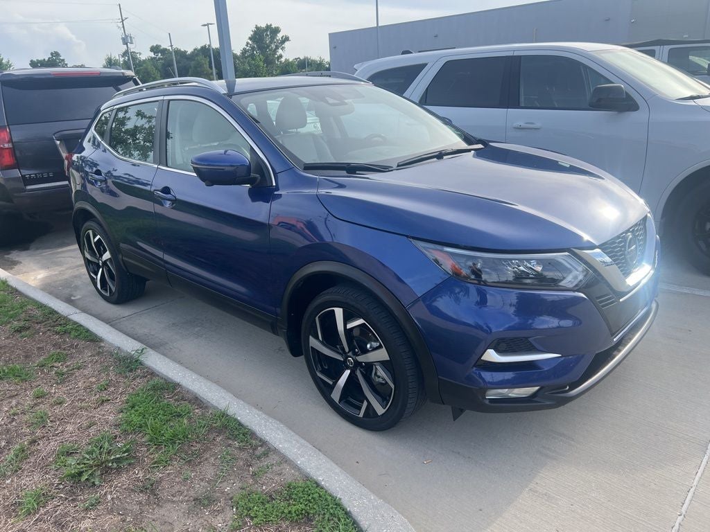 2022 Nissan Rogue Sport SL