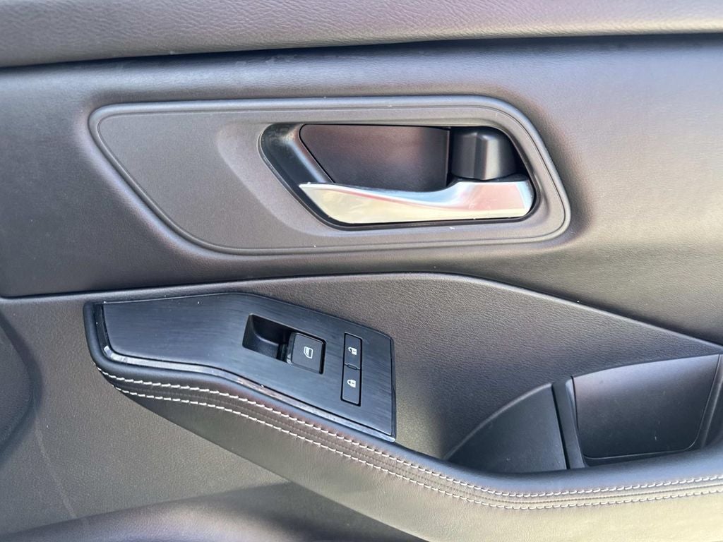 2024 Nissan Rogue SV FWD