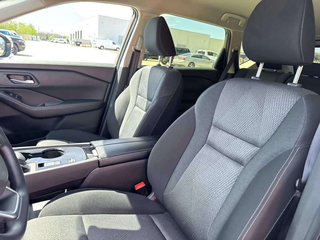 2024 Nissan Rogue SV FWD