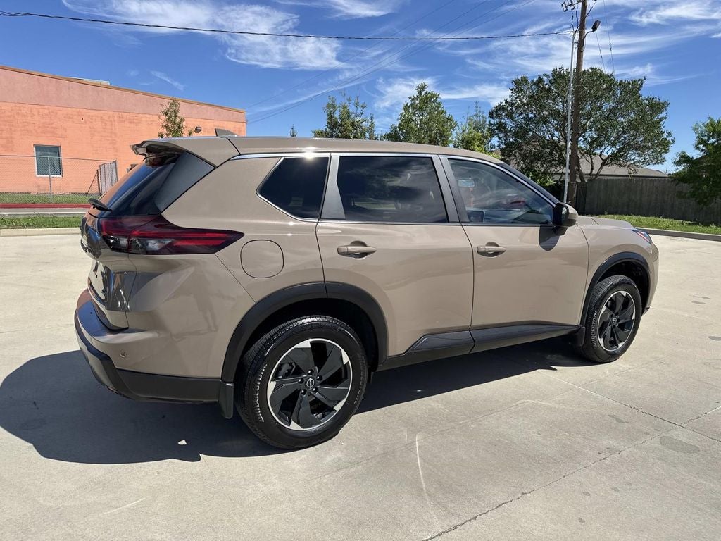 2024 Nissan Rogue SV FWD