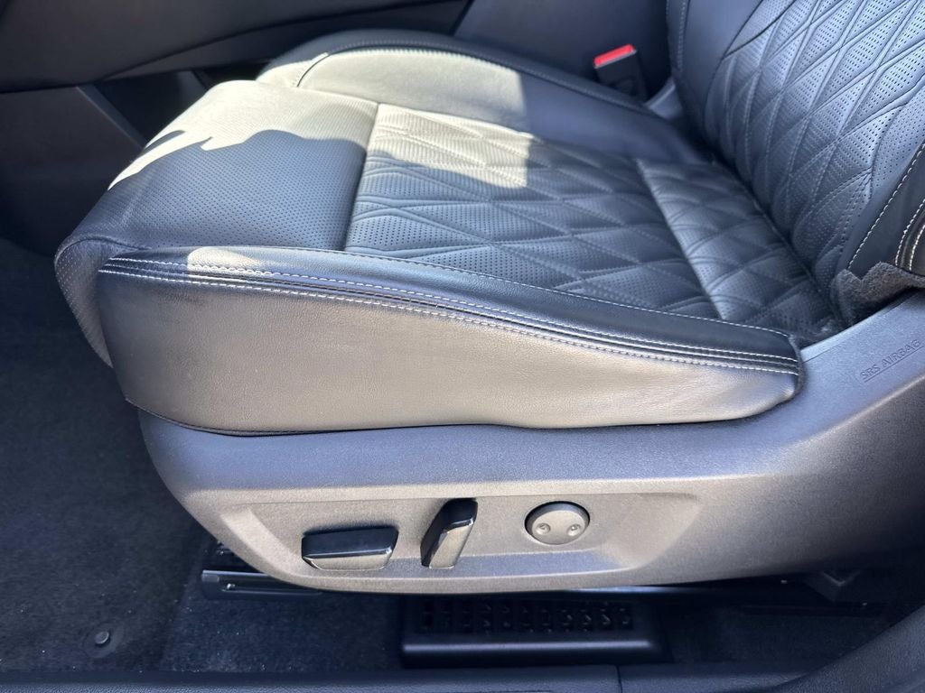 2022 Nissan Rogue Platinum FWD