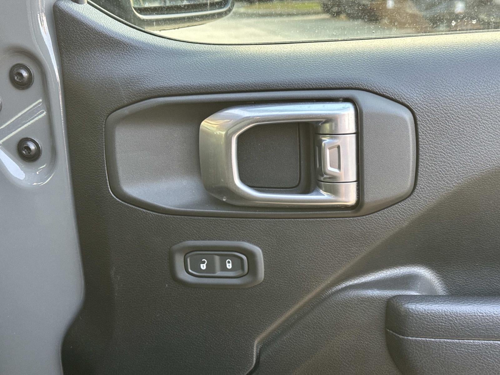 2023 Jeep Wrangler 2-Door Rubicon 4x4