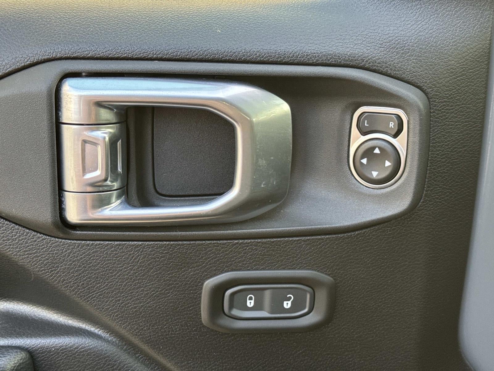 2023 Jeep Wrangler 2-Door Rubicon 4x4