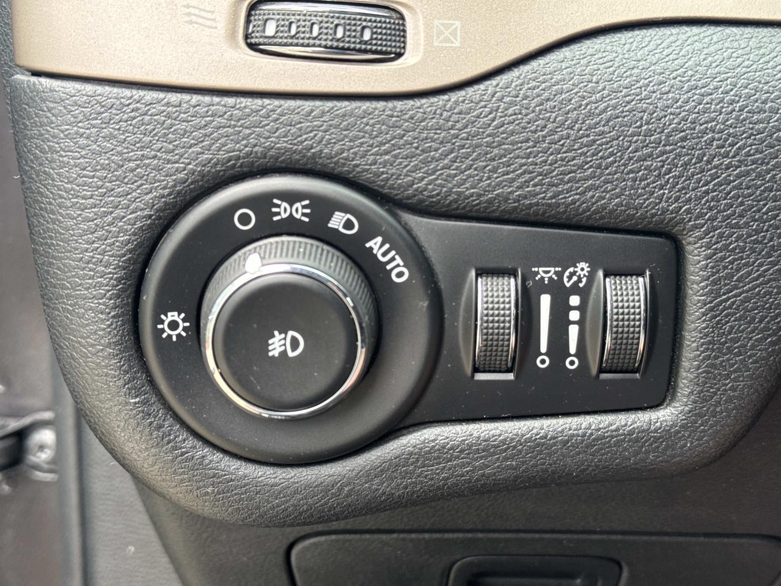 2016 Jeep Cherokee Latitude