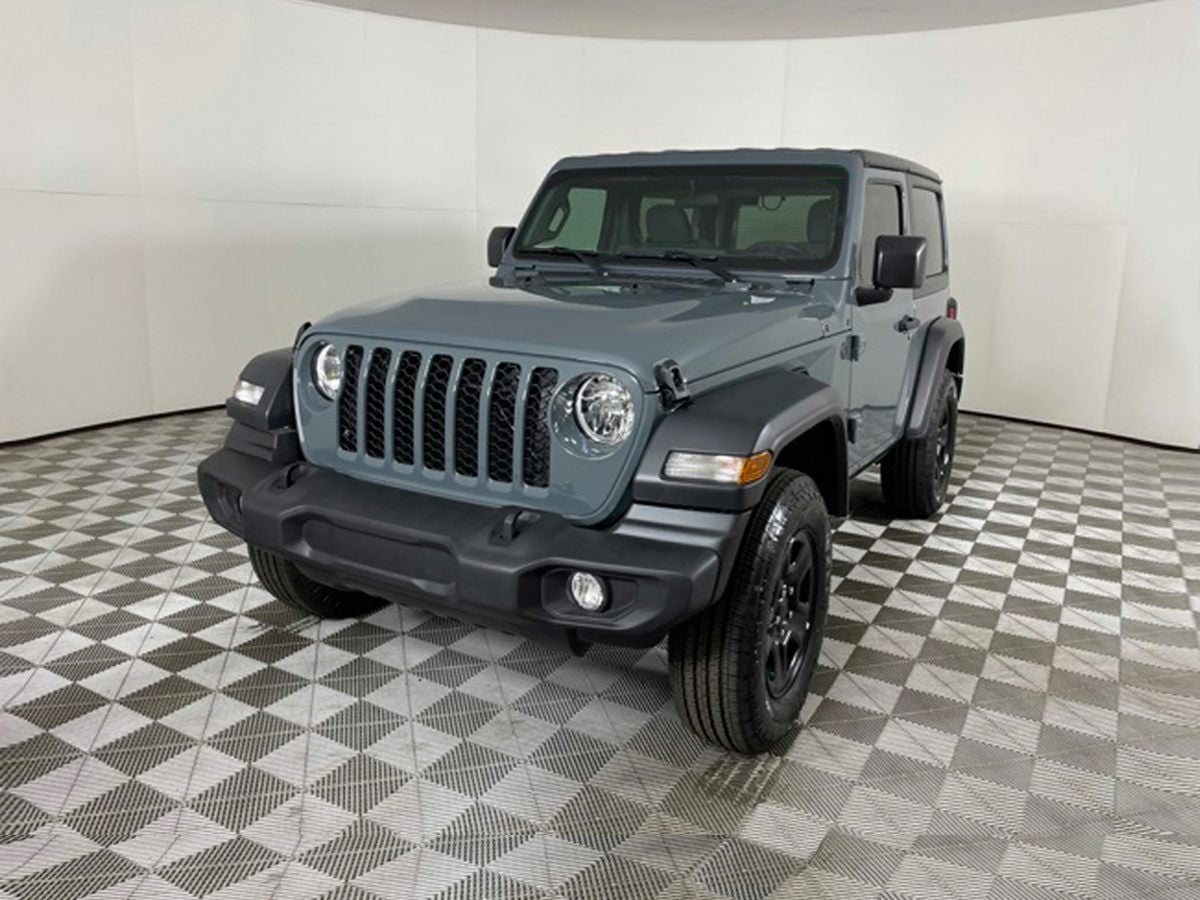 2025 Jeep Wrangler 4-Door Willys 4x4