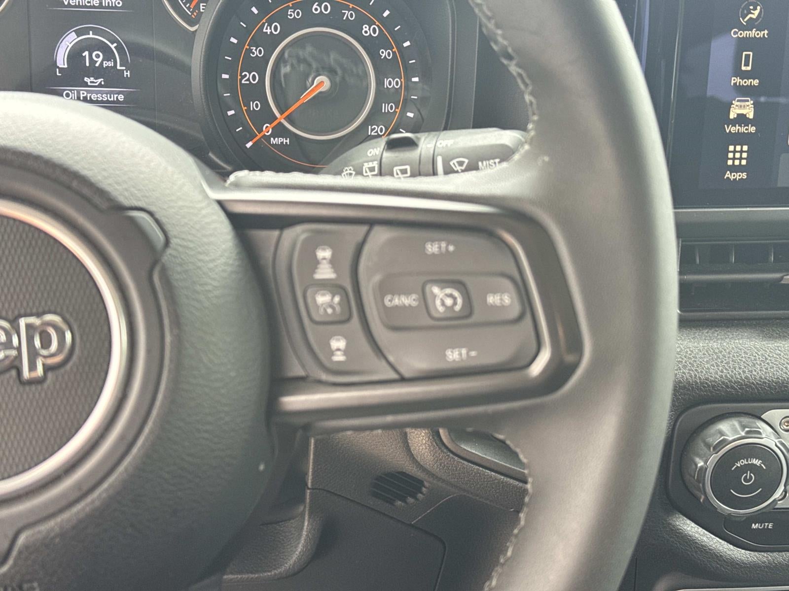 2025 Jeep Wrangler 4-Door Willys 4x4