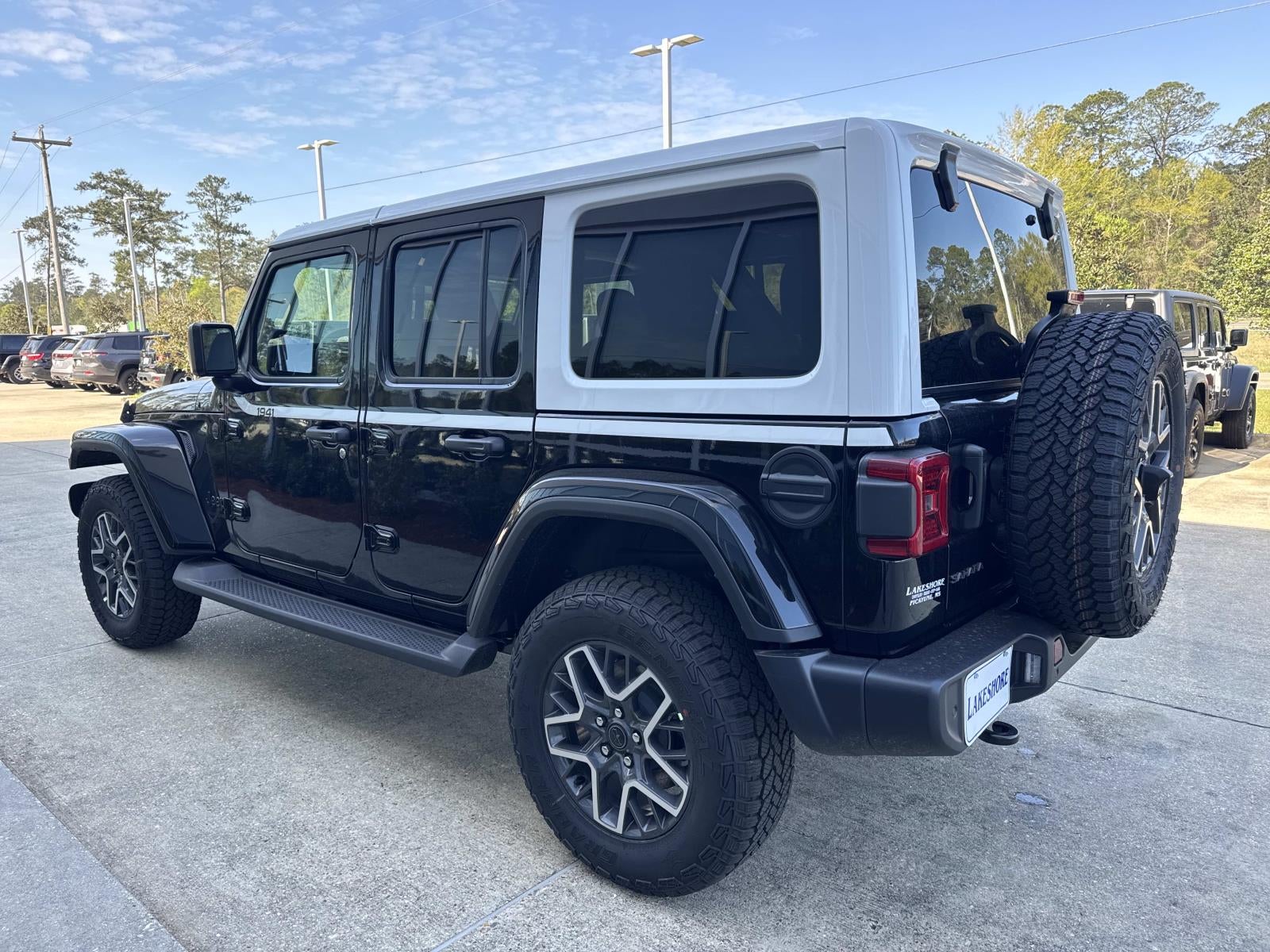 2026 Jeep Wrangler WRANGLER 4-DOOR SAHARA