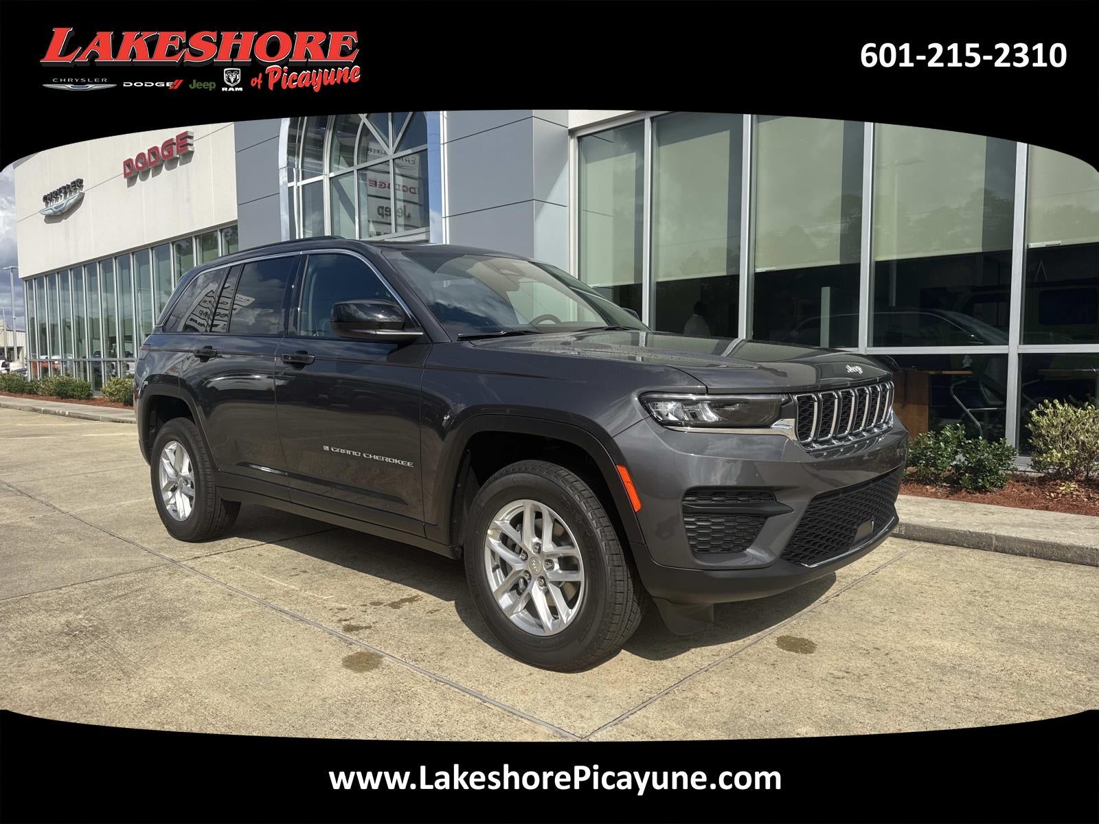 2025 Jeep Grand Cherokee GRAND CHEROKEE LAREDO X 4X2