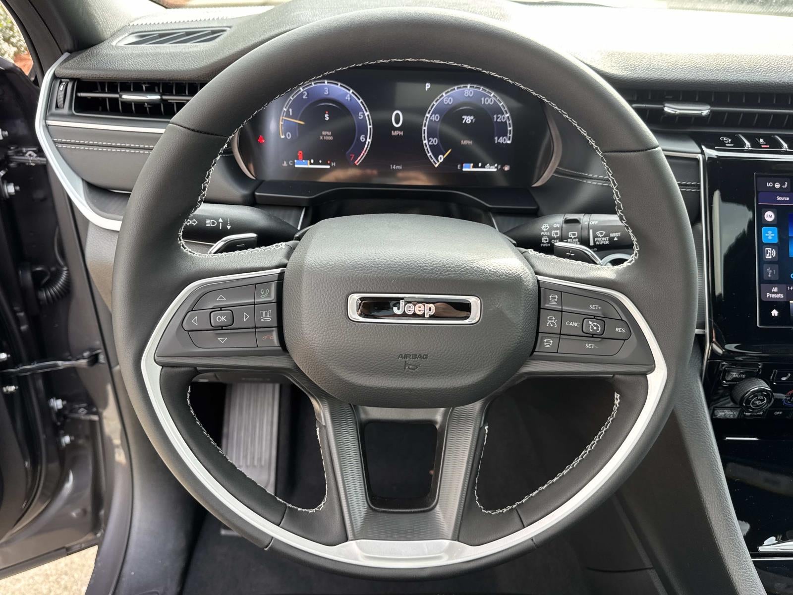 2025 Jeep Grand Cherokee GRAND CHEROKEE ALTITUDE X 4X2