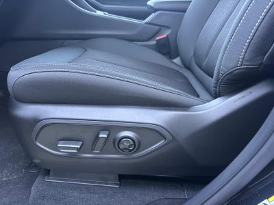 2027 Jeep Grand Cherokee Laredo