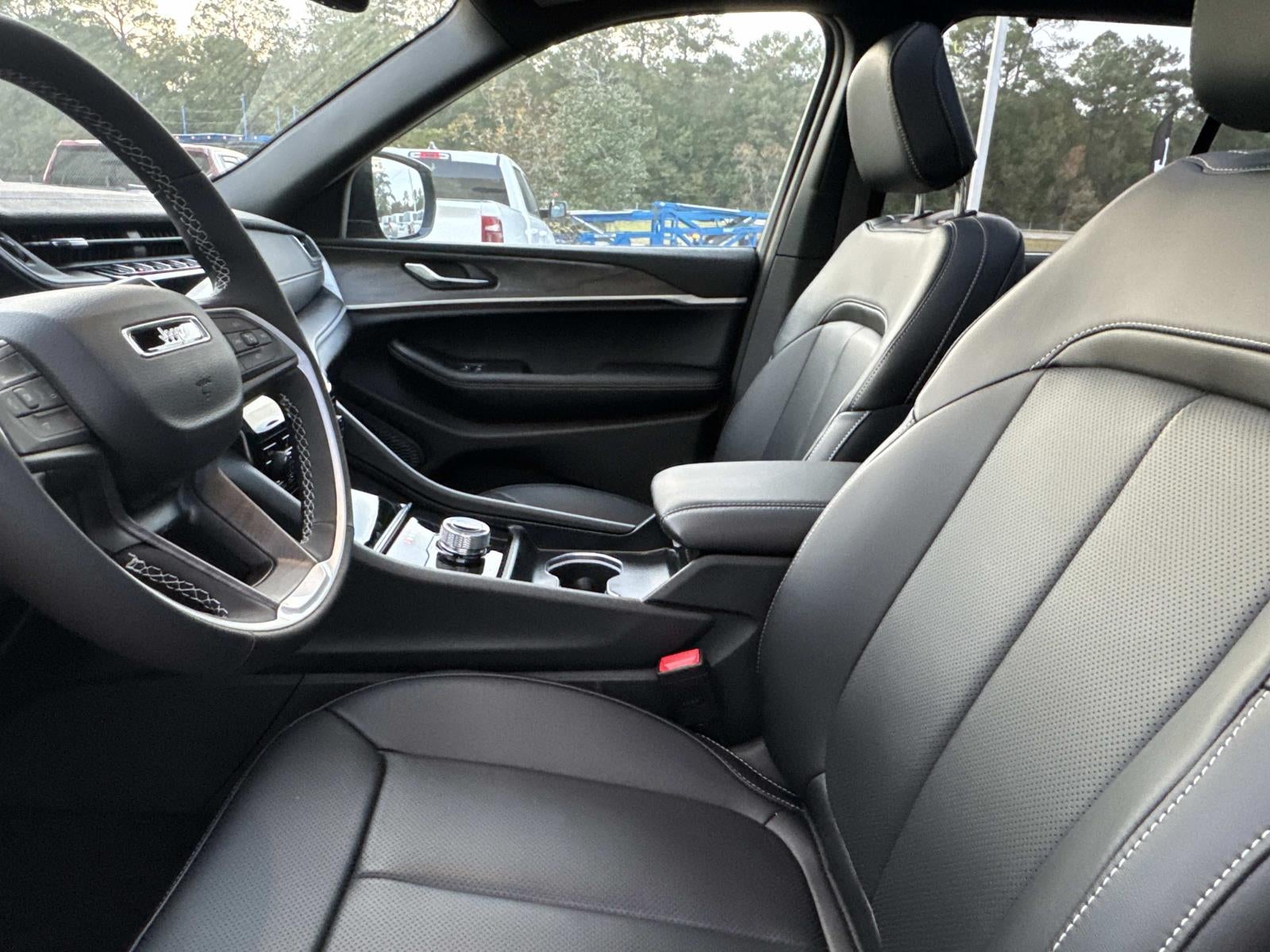 2025 Jeep Grand Cherokee GRAND CHEROKEE LIMITED 4X2