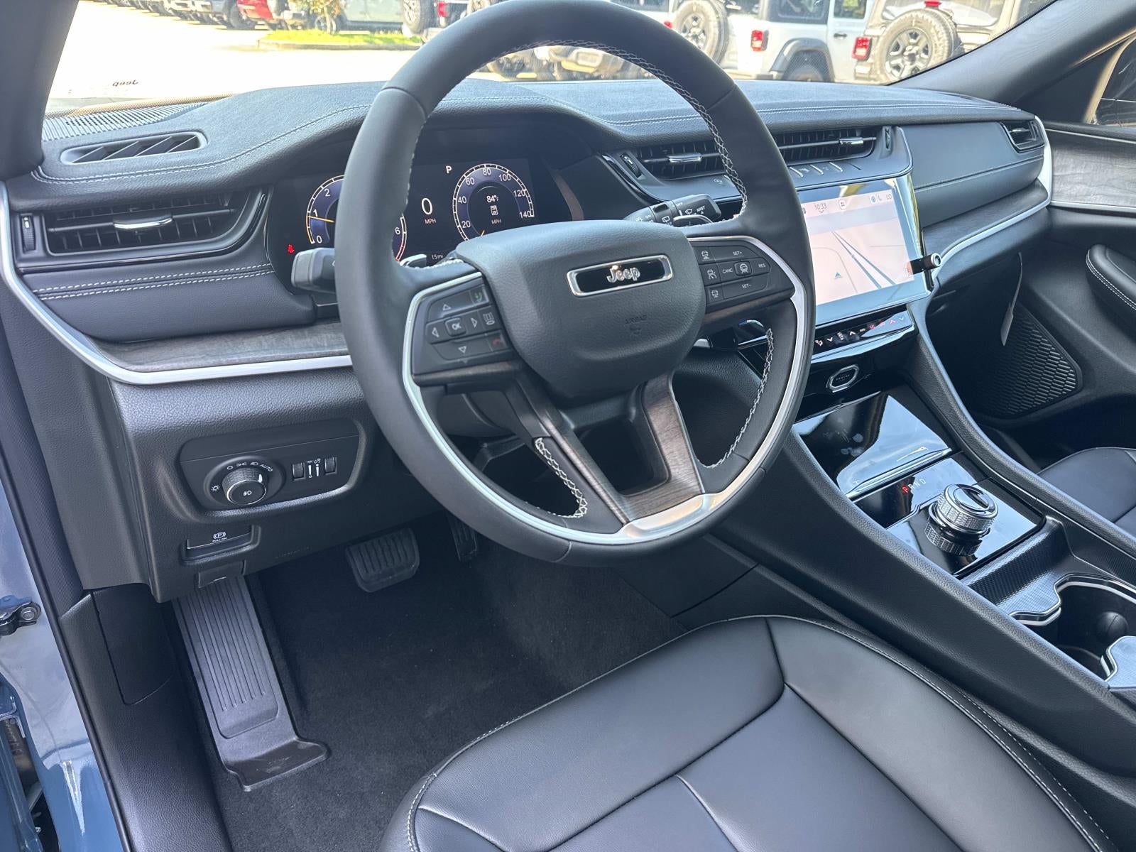 2027 Jeep Grand Cherokee Limited